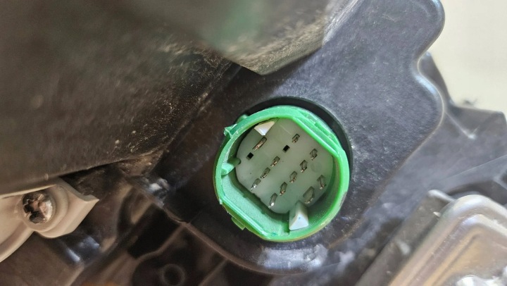 PHARE AVANT AVANT DROITE ALFA GIULIA XÉNON LED NOIRE 50561019