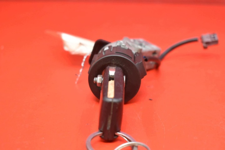 CONTACTEUR D'ALLUMAGE CLÉ 9649781080 CITROEN C4 1 I 1.6 HDI 109 KM 04-08