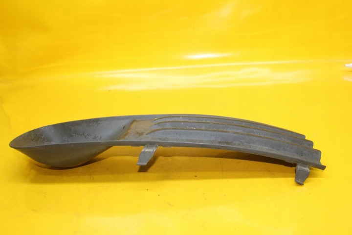 GRILLE PARE-CHOCS DROIT AVANT AVANT VW TRANSPORTER T5 7H0807490C