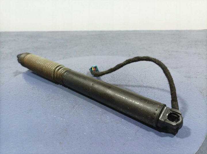 BMW 7 G11 G12 LCI SERVOMOTEUR COUVERCLES DE COFFRE COUVERCLES DE COFFRE ÉLECTRIQUE DROIT 8499572