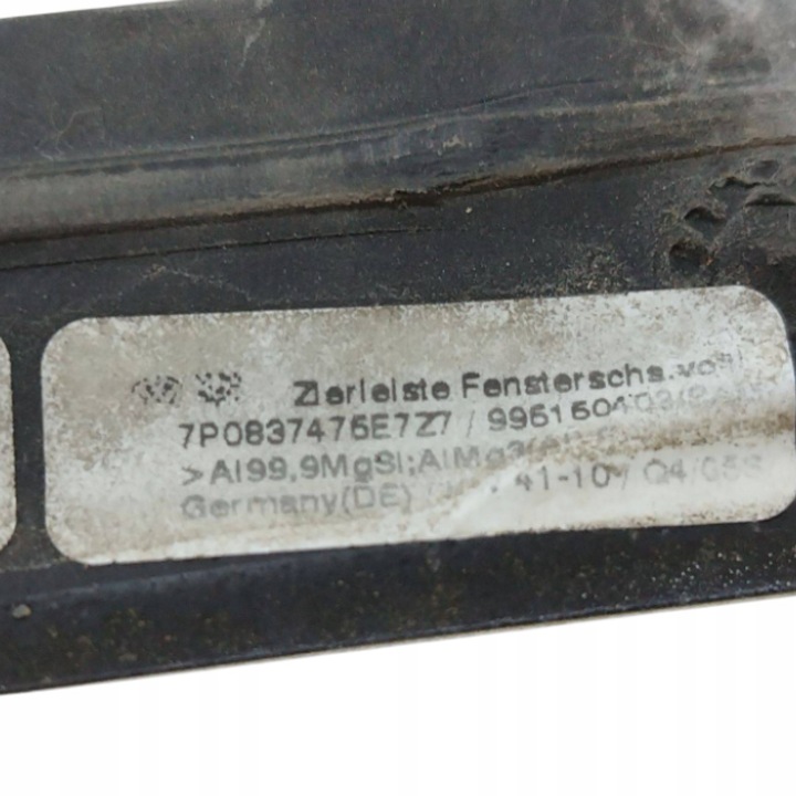 PORSCHE CAYENNE (92A) MOULURE JOINT D'ÉTANCHÉITÉ VITRES PORTES AVANT 7P0837476E