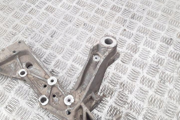 BRAS DE SUSPENSION AVANT SEAT TOLEDO III (5P2) 1K0199295 2.0L DIESEL 103KW 2007