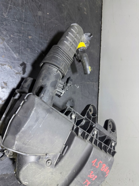 PEUGEOT 308 T9 1.5 BLUEHDI BHDI CHÂSSIS FILTRE AIR 9828002080 POUCES