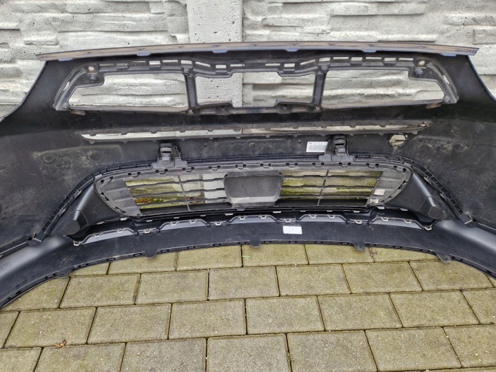 PARE-CHOCS KIA STONIC PREST-07