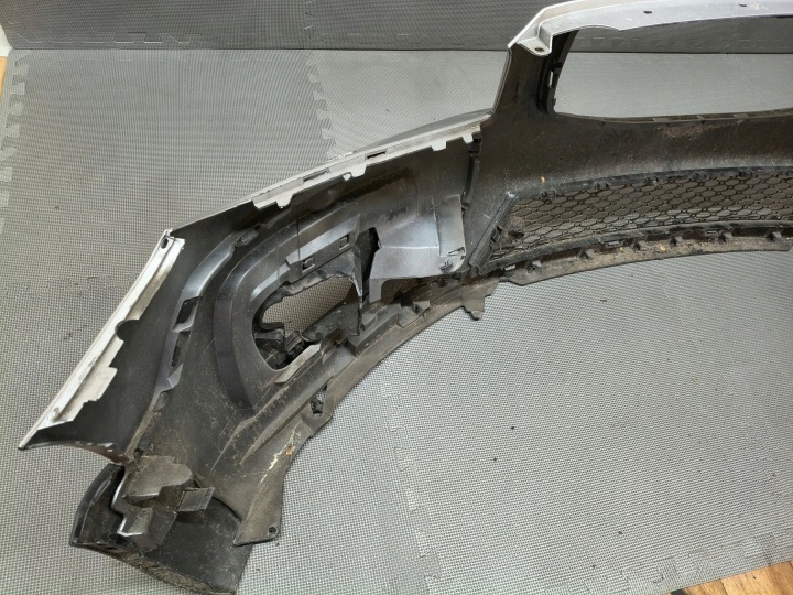 PARE-CHOCS AVANT AVANT VOLVO XC70 II 2