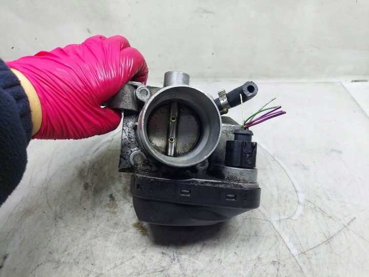 PAPILLON DES GAZ 06B133062F VW PASSAT B5 1.6 B