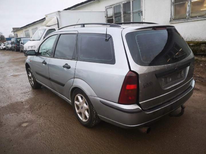FORD FOCUS CHARNIÈRE ARRIÈRE PORTES ARRIÈRE 2002 1.8L