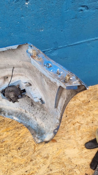 PARE-CHOCS AVANT FORD FOCUS MK2 LIFT 09R