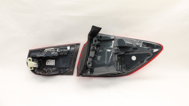 BMW 3 F31 UNIVERSEL LIFT LCI PHARE ARRIÈRE GAUCHE LED 2016+
