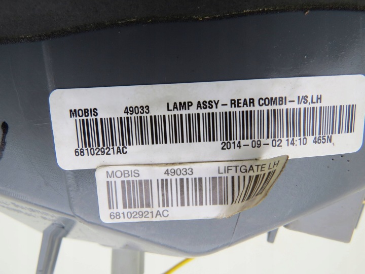 PHARE GAUCHE ARRIÈRE ARRIÈRE DANS COUVERCLE DE COFFRE COUVERCLES DE COFFRE 68102921AC JEEP CHEROKEE V KL