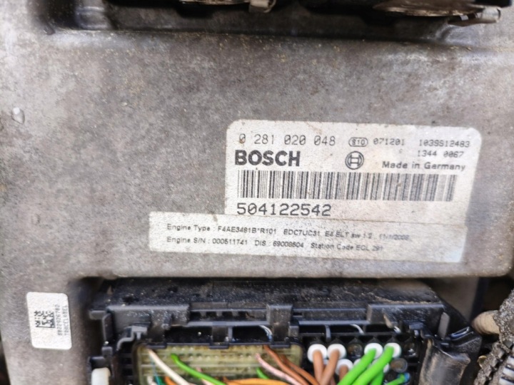 IVECO EURO CARGO MOTEUR DIESEL 3.9L F4AE3481B 170KM