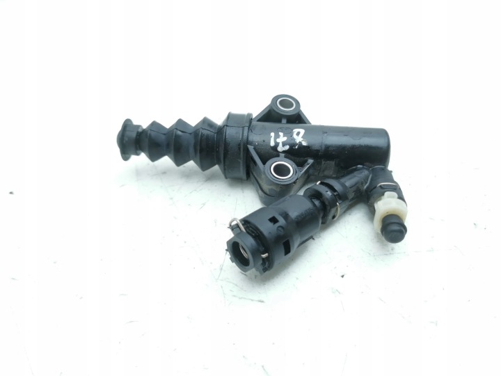 MAZDA CX-30 2023 SERVOMOTEUR ADHÉRENCE BUTÉE DE DÉBRAYAGE