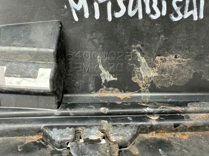MITSUBISHI ASX I LIFT PARE-CHOCS AVANT AVANT PHARES ANTIBROUILLARD 2017-23R.- 6400J025ZZ