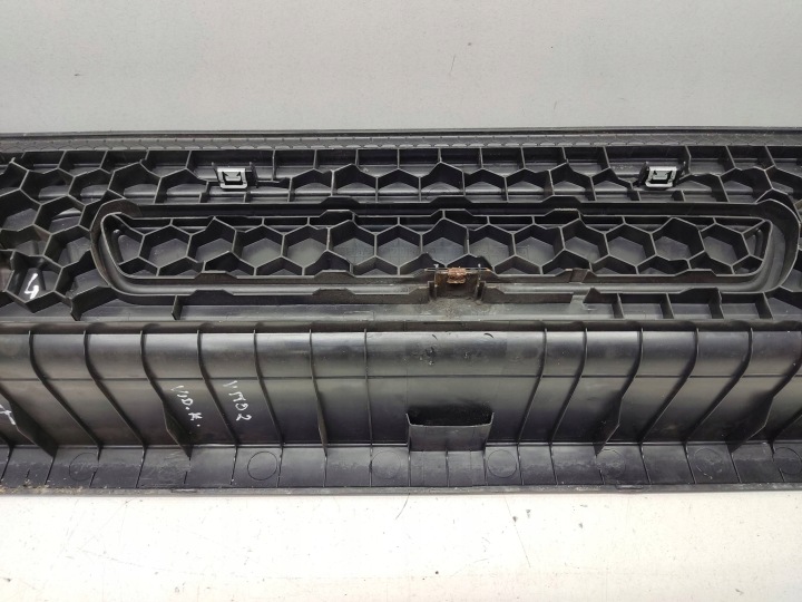 MERCEDES VITO VIANO W447 2018 REVÊTEMENT SEUIL PORTES AVANT A4476802106