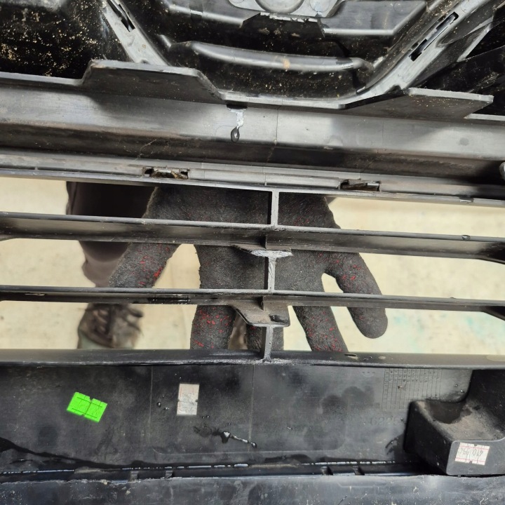 RENAULT CLIO IV 4 LIFT 16-19 PARE-CHOCS AVANT AVANT