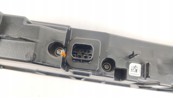 2025 BMW IX PHARE ARRIÈRE DANS CLAPET 5A81734