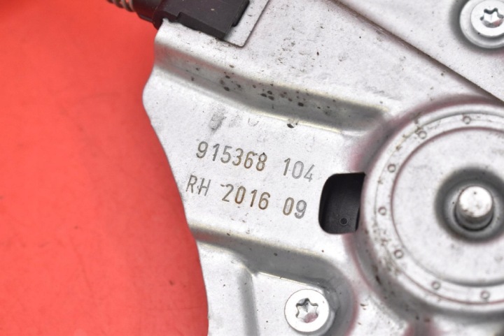 ÉLÉVATEUR VITRES DROIT AVANT EUROPE 13260138 OPEL ZAFIRA C 12-16