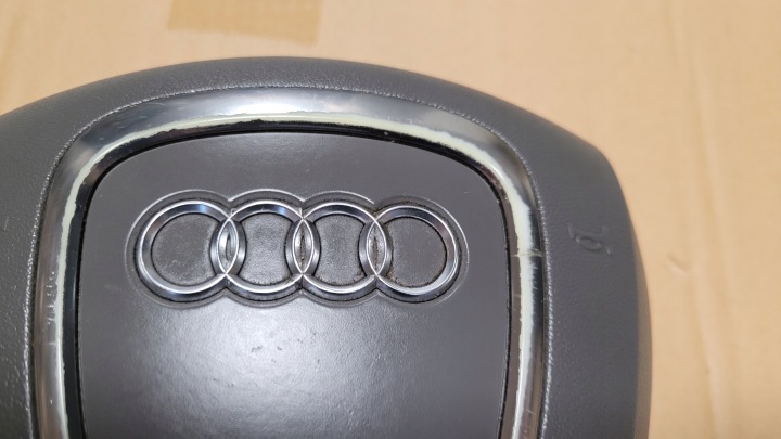 COUSSIN CONDUCTEUR AUDI A3 8P LIFT 4-RAMIONA SIWA NITOWANA ORIGINAL