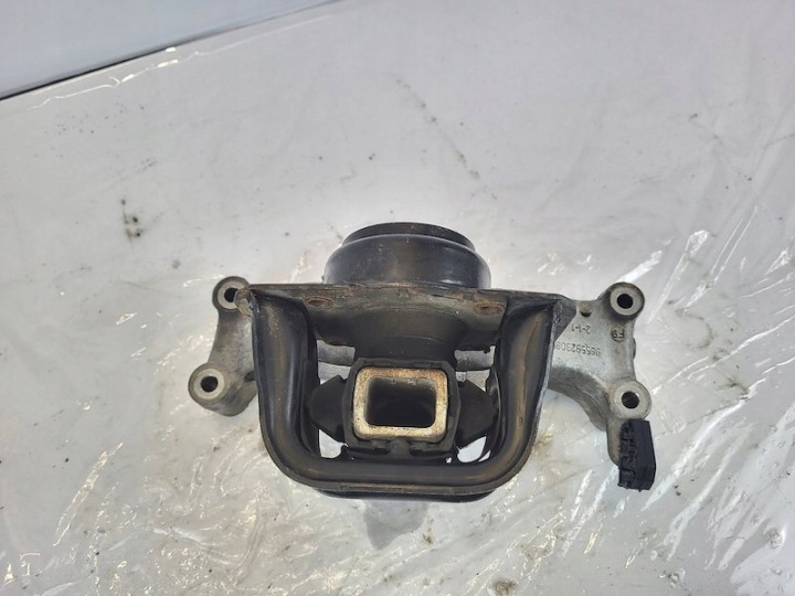 POIGNÉE FIXATION SUPPORT MOTEUR DROITE CITROEN C4 I PICASSO (UD_) 1.6 VTI