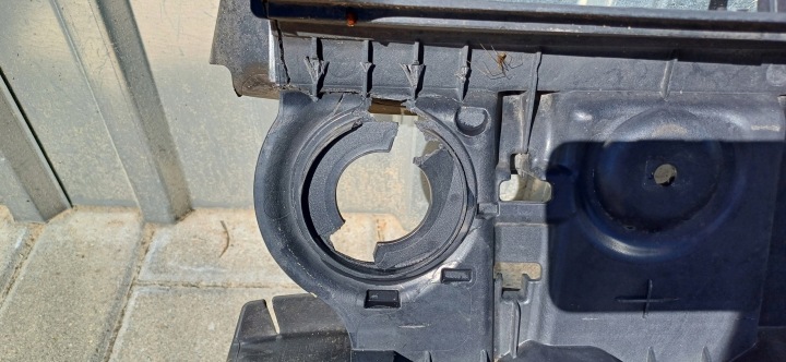 JALOUSIE AKTYWNA RADIATEUR FORD KUGA II GV4B-8475-A-PIA-01