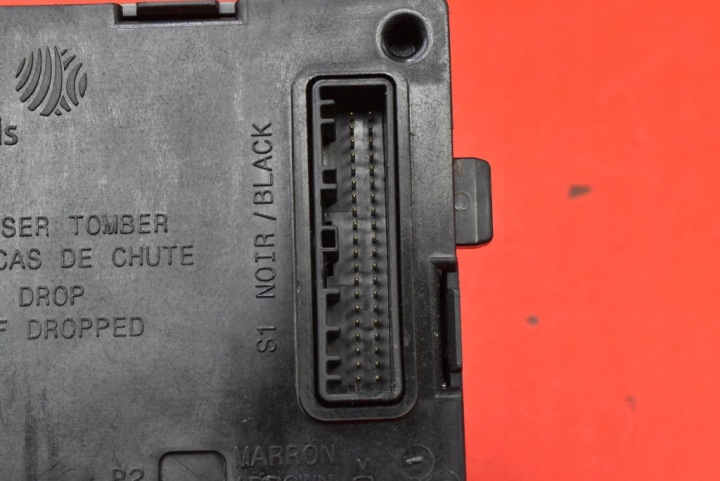 MODULE CONFORT BCM 2675974-1 RENAULT TRAFIC 3 III 1.6 DCI 95 KM 14-21