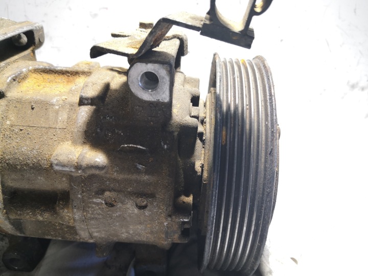 COMPRESSEUR DE CLIMATISATION FIAT STILO 1.9 JTD 447220-8641 5SL12C-J