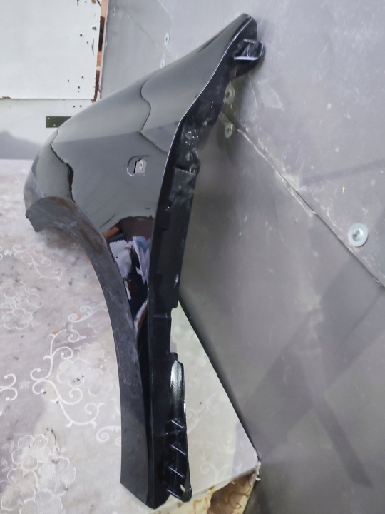AILE GAUCHE PLASTIQUE RENAULT TWINGO III 3 X68 09.14-07.24R PEINTURE GNE