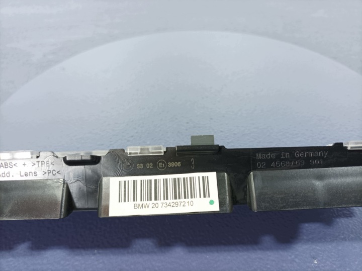 BMW 7 G11 G12 TROISIÈME LANTERNE STOP 7342972