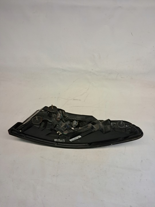 PHARE GAUCHE ARRIÈRE ARRIÈRE JAGUAR XF X250 BERLINE 8X23-13405-BC