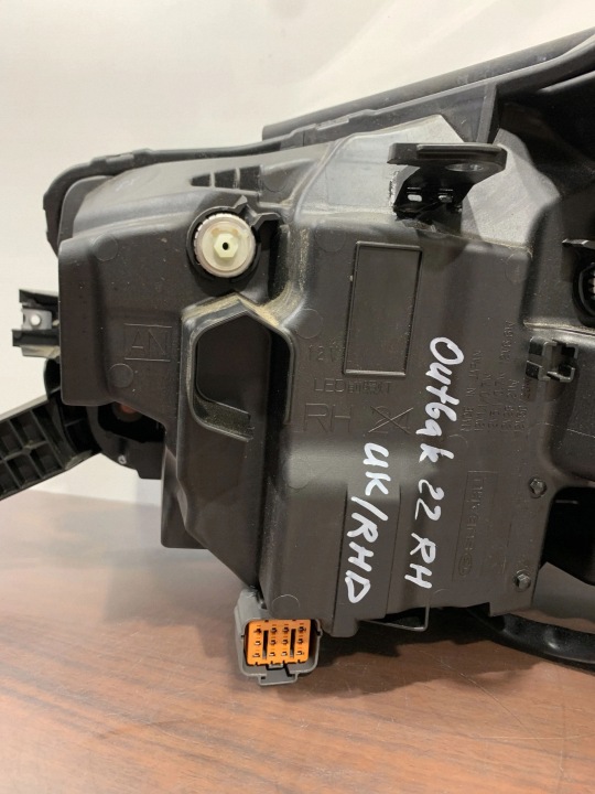 2023 SUBARU OUTBACK (BT) PROJECTEUR 050X3