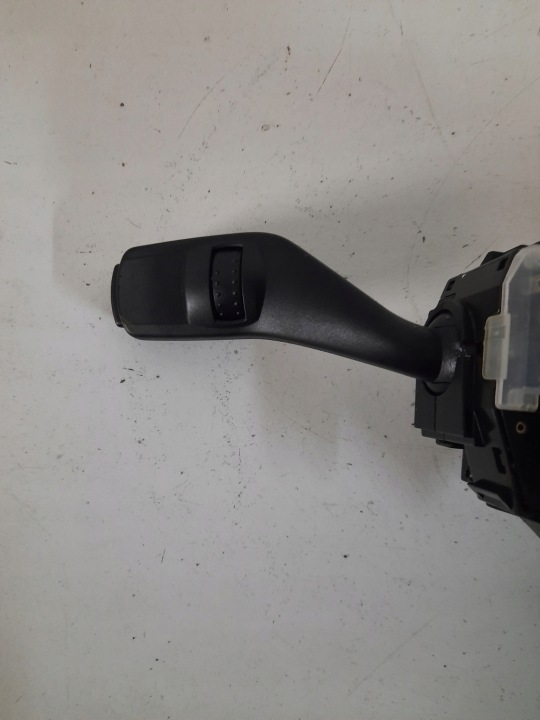 COMMUTATEUR COMPOSITE FORD FOCUS C-MAX