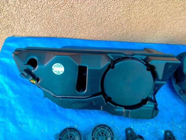 AUDI A4 B9 BANG OLUFSEN HAUT-PARLEUR HAUT-PARLEURS SUBWOOFER ENSEMBLE 2024R