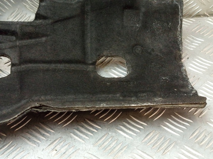 BMW OE 8624441 5' G30 G31 PROTECTION KAPSULA THERMIQUE BOÎTE DE VITESSES