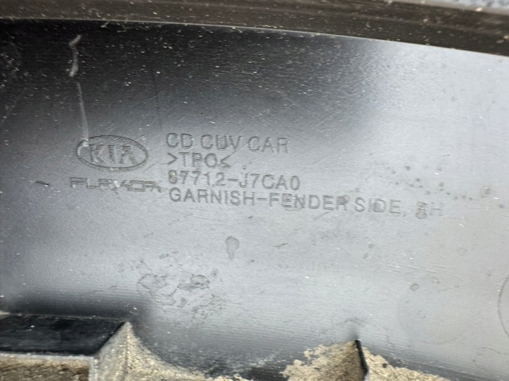 KIA XCEED X-CEED 19- MOULURE GARDE-BOUE DROIT AVANT DROITE AVANT 87712-J7CA0