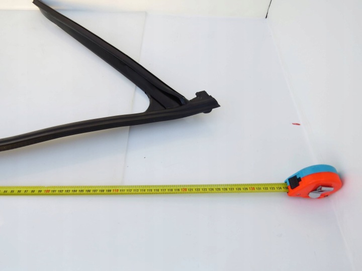 JOINT D'ÉTANCHÉITÉ VITRES PORTES DROIT AVANT AVANT 8K0837439 AUDI A4 B8