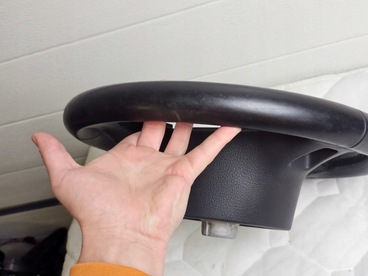 VOLANT CUIR VW PASSAT B6 B7 GOLF VI 3C8419091BE