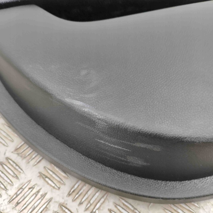 ENSEMBLE SIÈGES MERCEDES-BENZ GLE (W166) A1669106618 28072578 2.1L 150KW