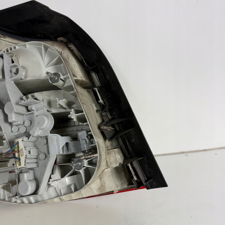 PHARE DROIT ARRIÈRE DROITE ARRIÈRE BMW SÉRIE 1 E87 LCI LIFT OE ORIGINAL 7164356