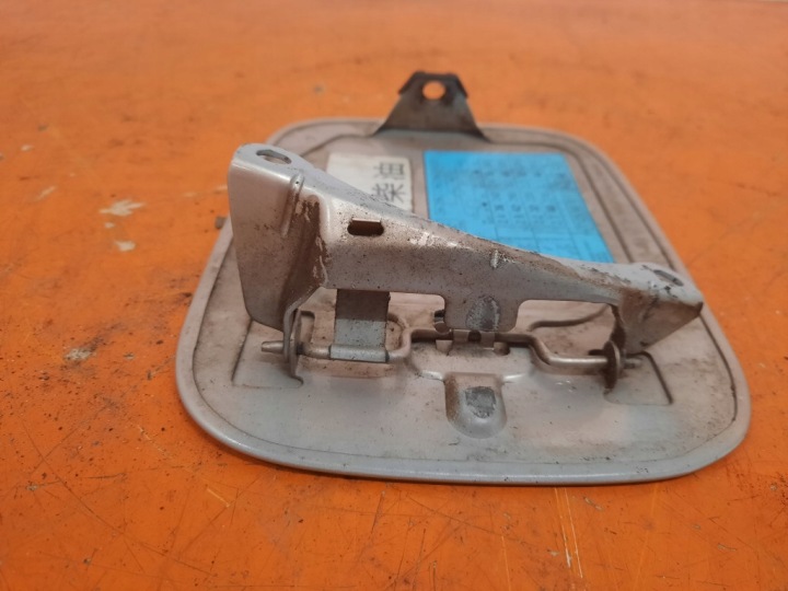 AUDI A6 C5 2.5 TDI UNIVERSEL 97-01 CLAPET GOULOTTE DE REMPLISSAGE CARBURANTS LY1T