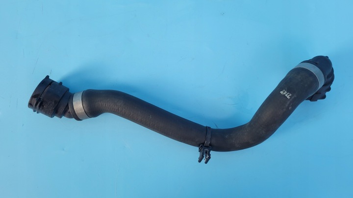 MERCEDES W206 C200 22R FLEXIBLE FIL LIQUIDE REFROIDISSEMENT A2065012000