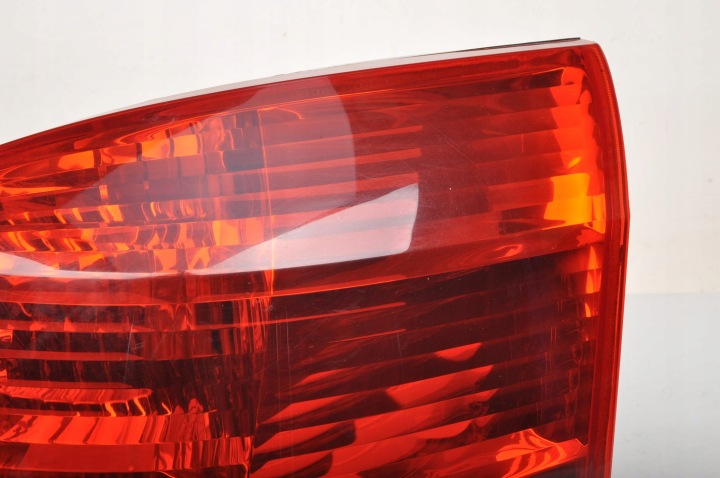 OPEL SIGNUM PHARE DROITE ARRIÈRE DROIT ARRIÈRE 13191350 EUROPE