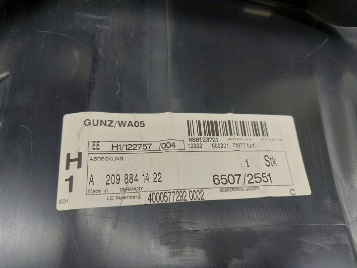 MERCEDES-BENZ CLK LIFT A209 PASSAGE DE ROUE AVANT DROIT AVANT