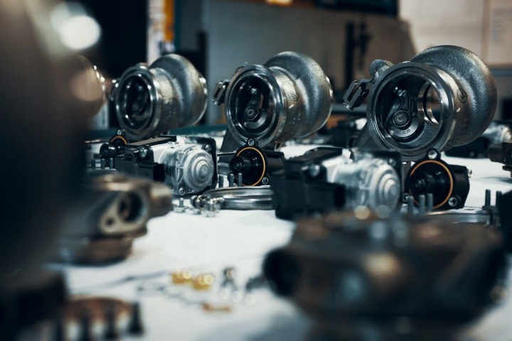 TURBINE TURBO VOLKSWAGEN 2.0 BITDI 180KM/132KW 53049700139