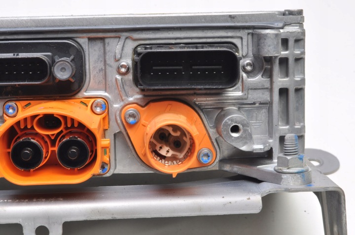 MERCEDES EQB X243 CONVERTISSEUR FALOWNIK INWERTER A0009000650 24R
