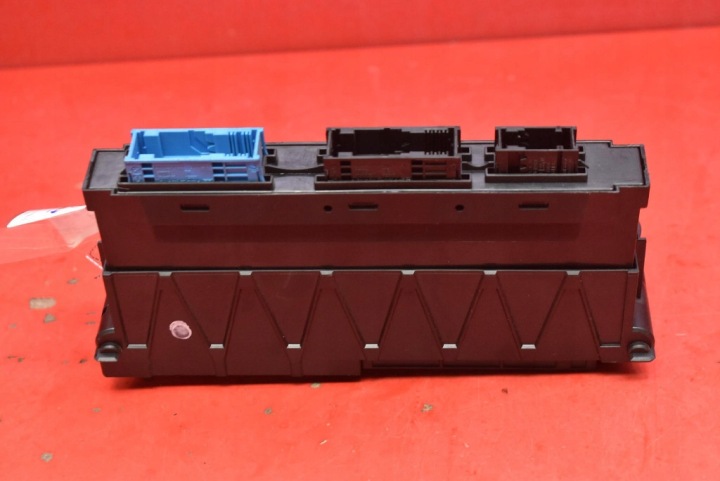 BOÎTE FUSIBLES 9210863 BMW X3 F25 2.0 D 184 KM XDRIVE 10-15