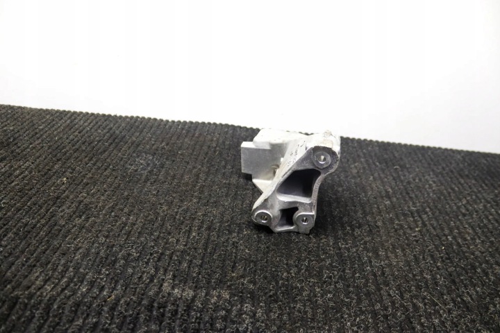 POIGNÉE FIXATION MOTEUR GAUCHE ALFA ROMEO STELVIO