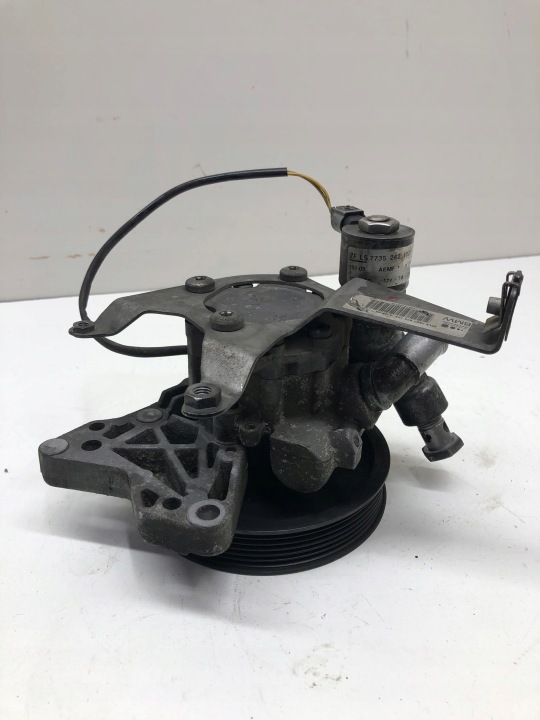 2006 POMPE AMPLIFICATEUR BMW 5 E60 E61 403794901H