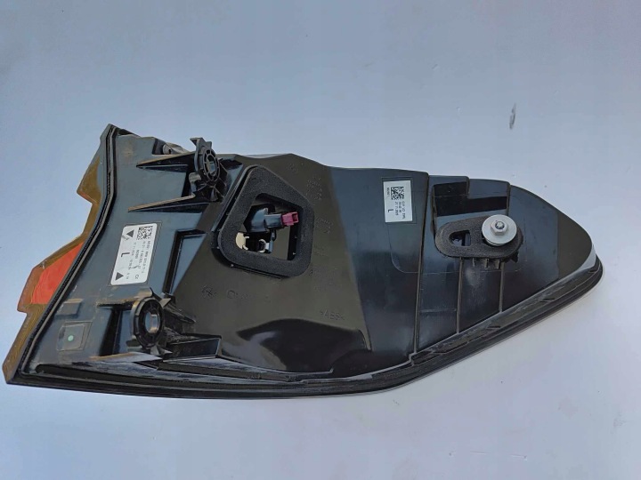 BMW 5 G31 LCI LIFT 20- UNIVERSEL PHARE GAUCHE ARRIÈRE ARRIÈRE LED 5009