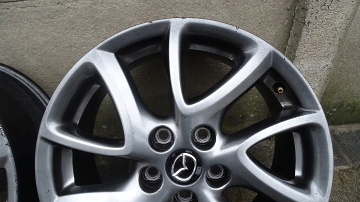 MAZDA 3 7JX17 ET52.5 5X114.3 JANTES