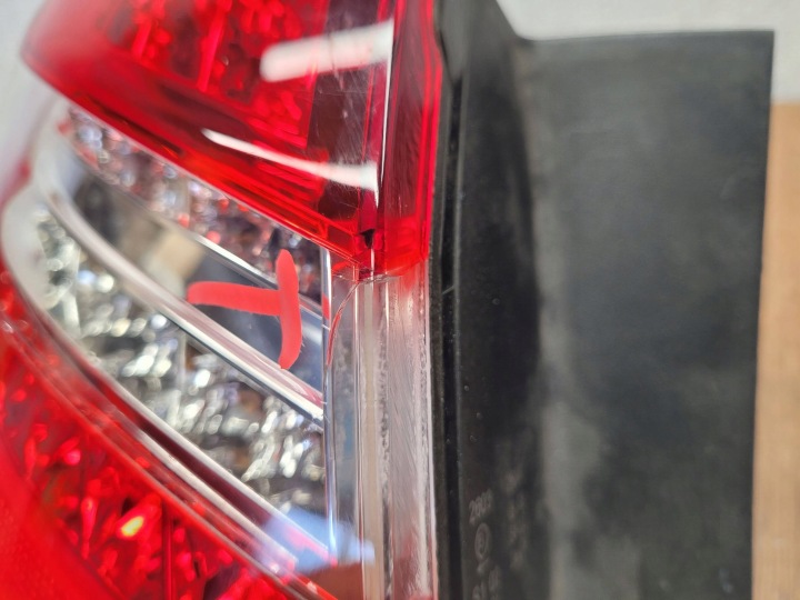 MERCEDES E W212 BERLINE A2129066801 PHARE GAUCHE ARRIÈRE ARRIÈRE